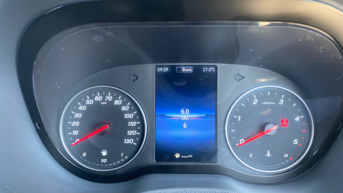 Mercedes-Benz Sprinter 315Cdi L2 Diesel Rwd 3.5t H2 Pro Van 9G-Tronic - Image 21